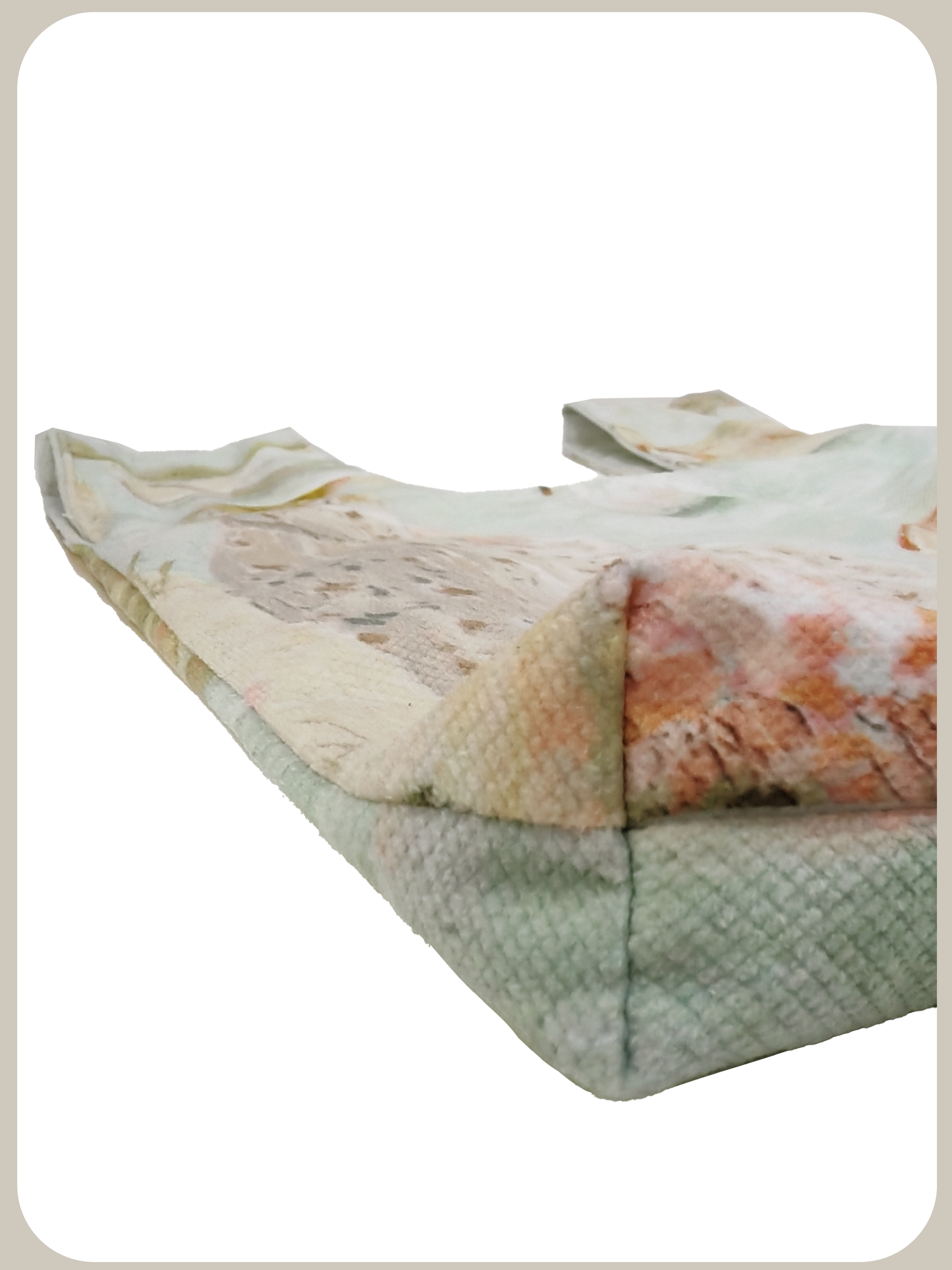 LA POMME petit Velvet Stroke Wrist Bag.