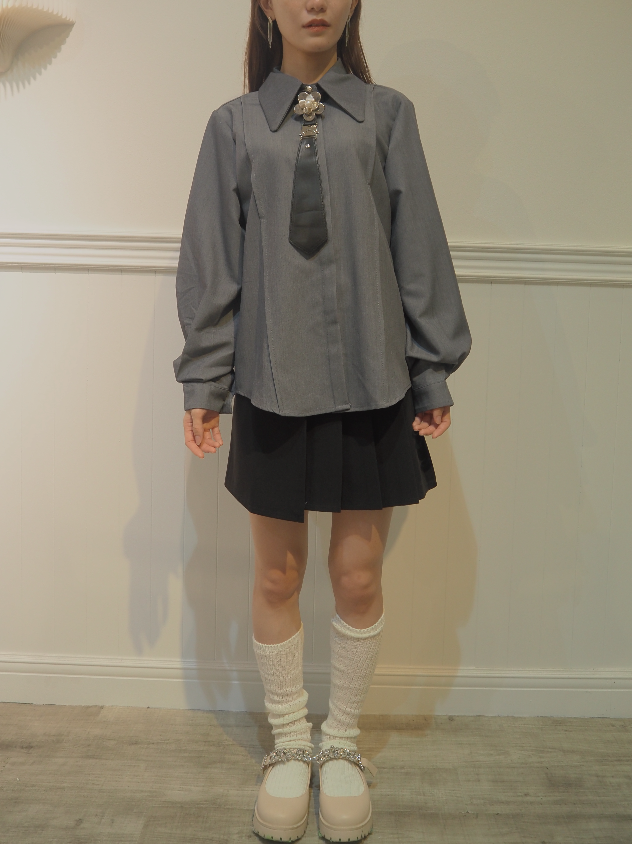 Silver Flower Leather Tie Shirt シルバー フラワー レザー タイ シャツ