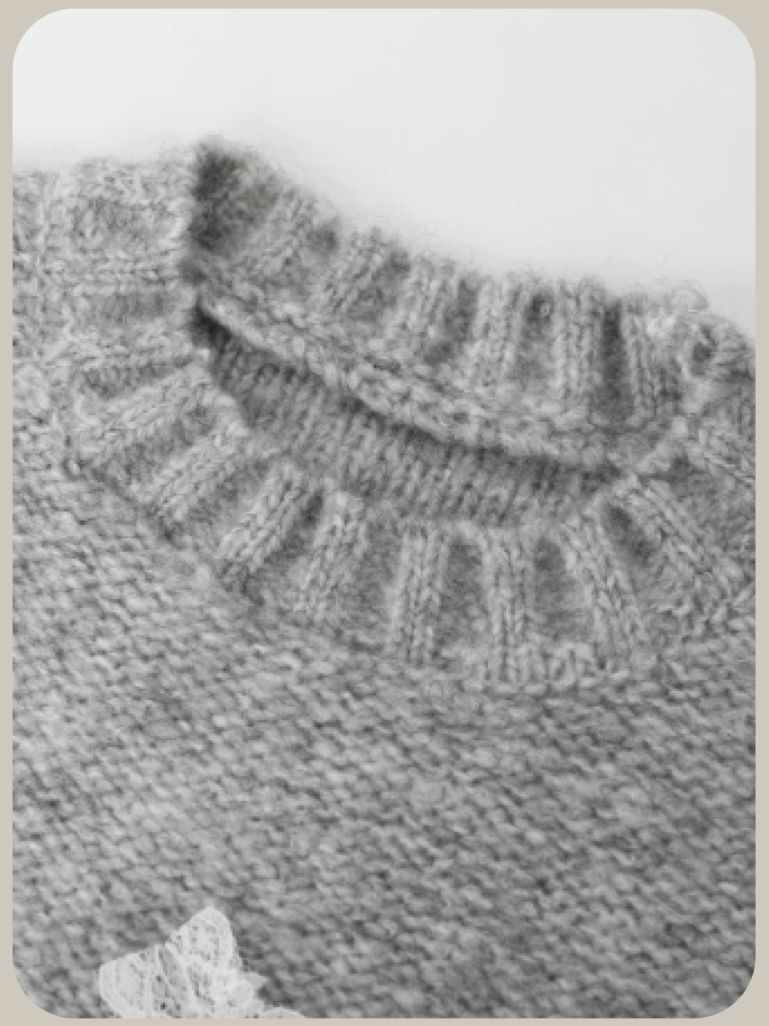 Lace Deco Fluffy Sweater/レースデコふわふわセーター