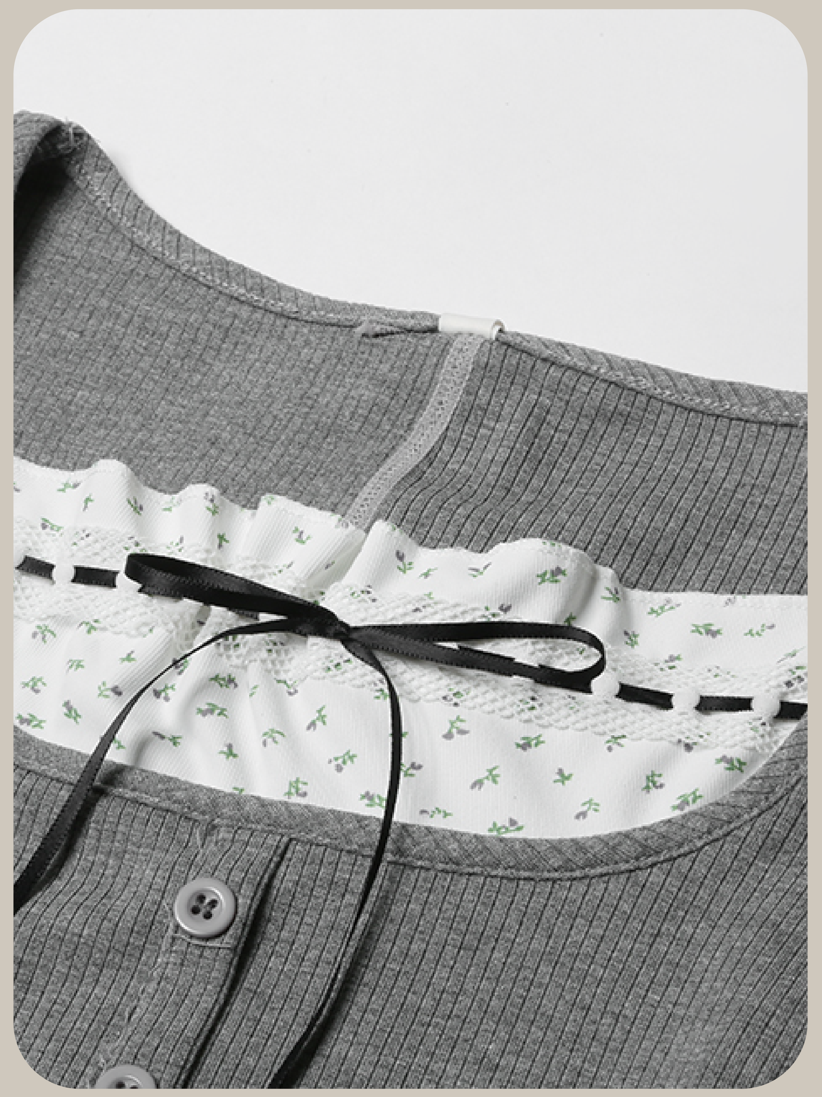 Floral Lace Up T/フローラルレースアップTシャツ