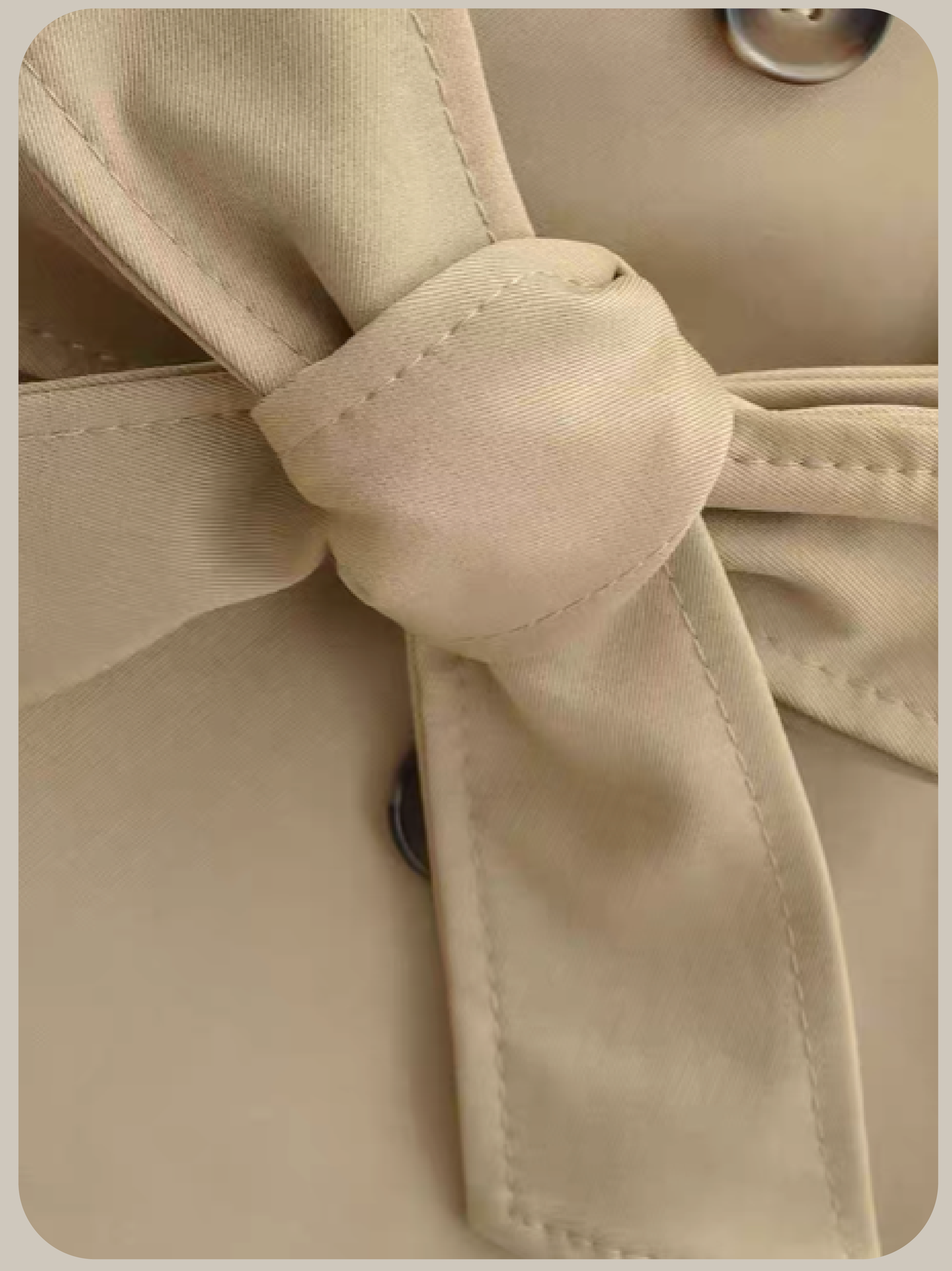 Trench-Inspired Belted Mini Skirt/トレンチ風ベルト付きミニスカート