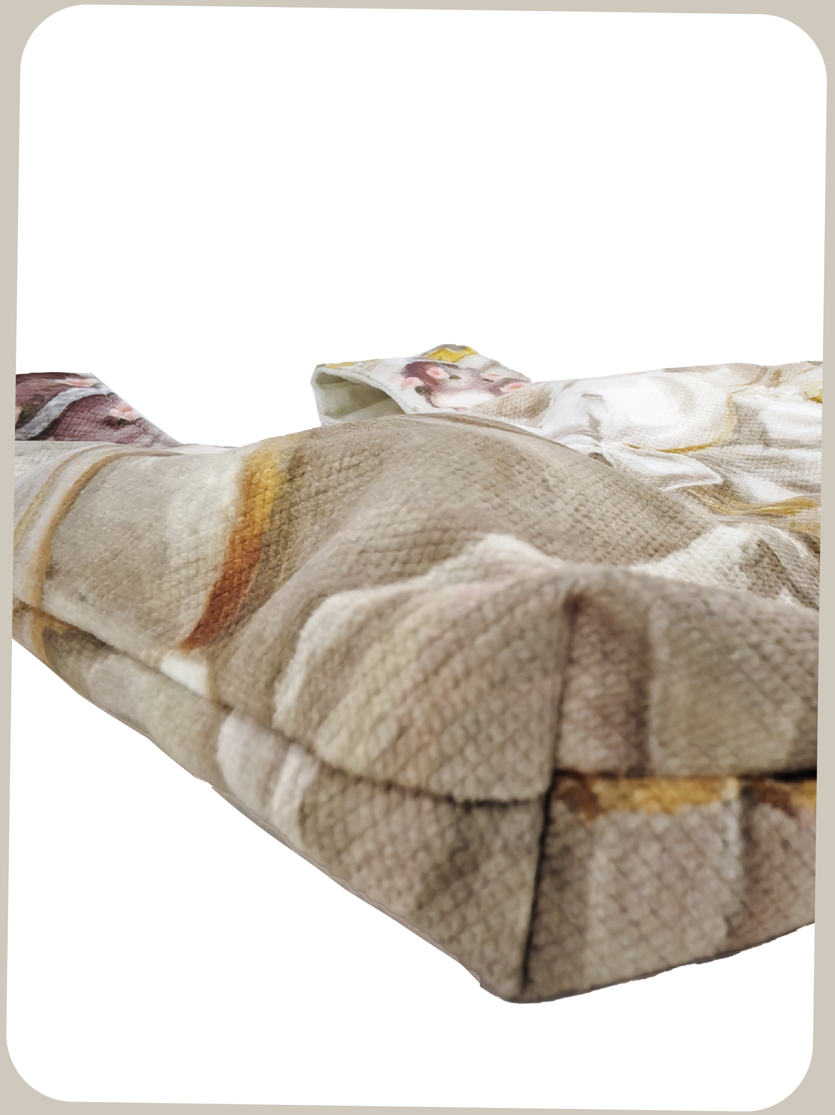 LA POMME petit Velvet Stroke Wrist Bag.