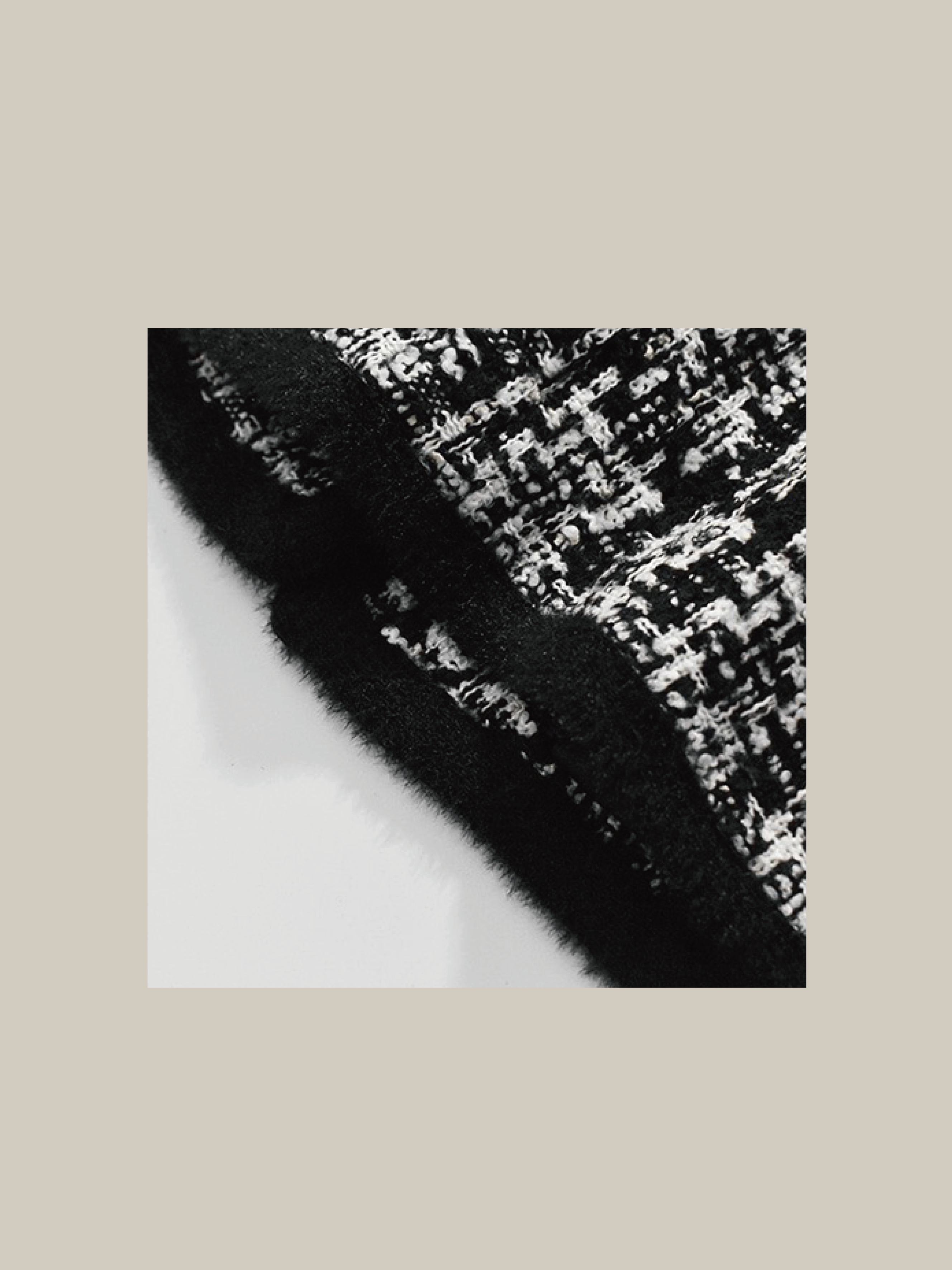 Твидовый жакет с тесьмой