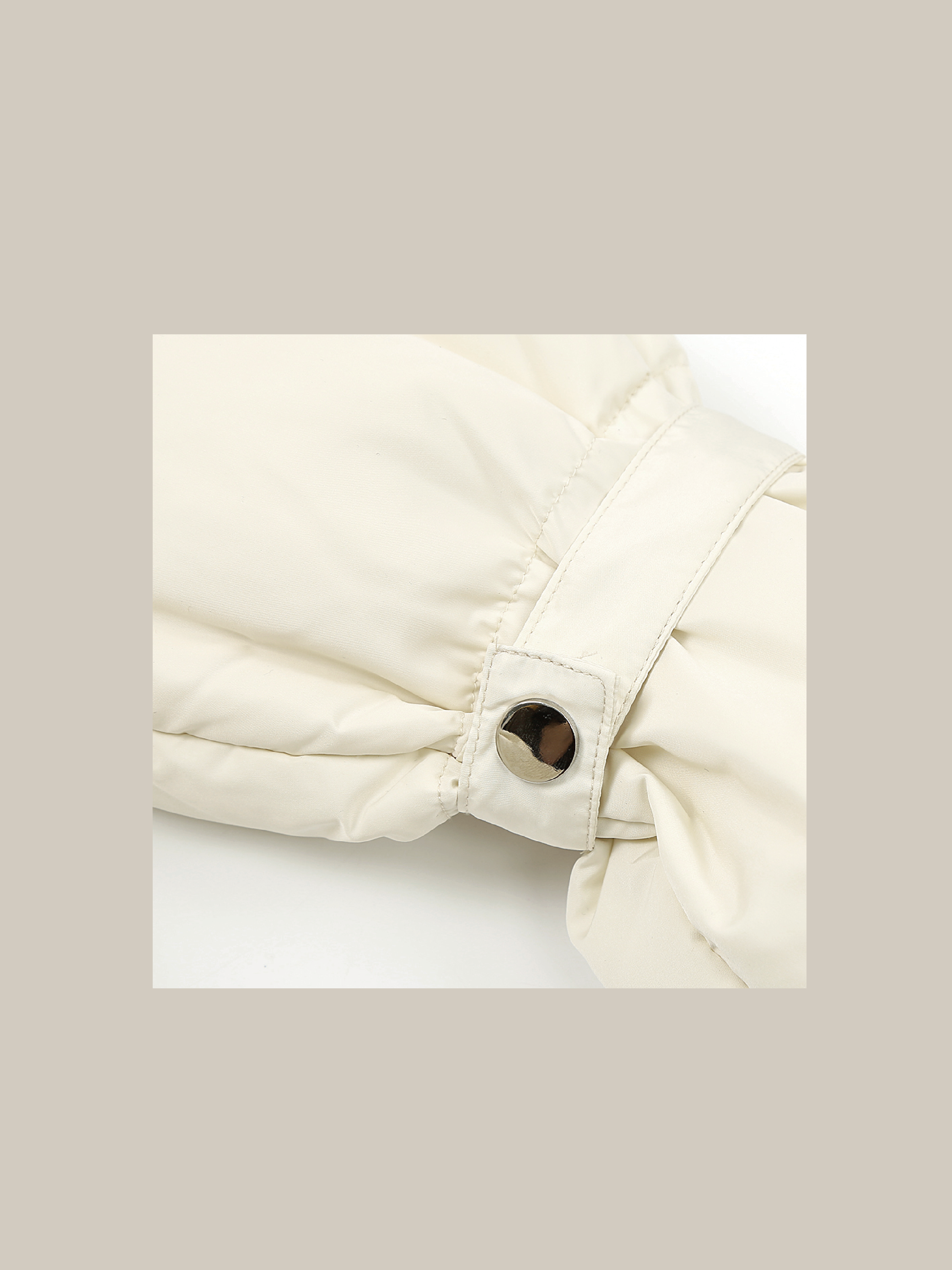 Пуховое пальто с поясом