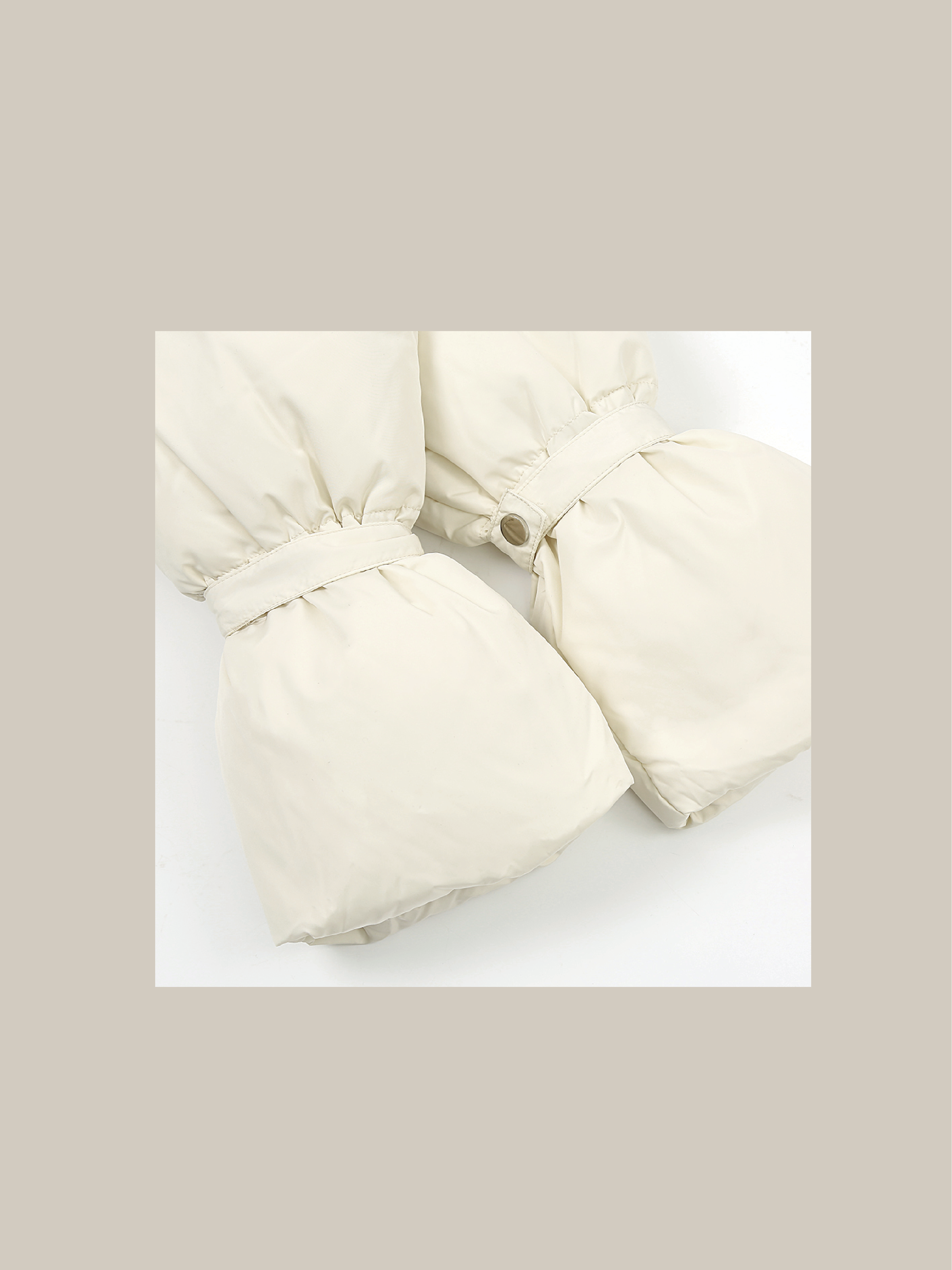 Пуховое пальто с поясом