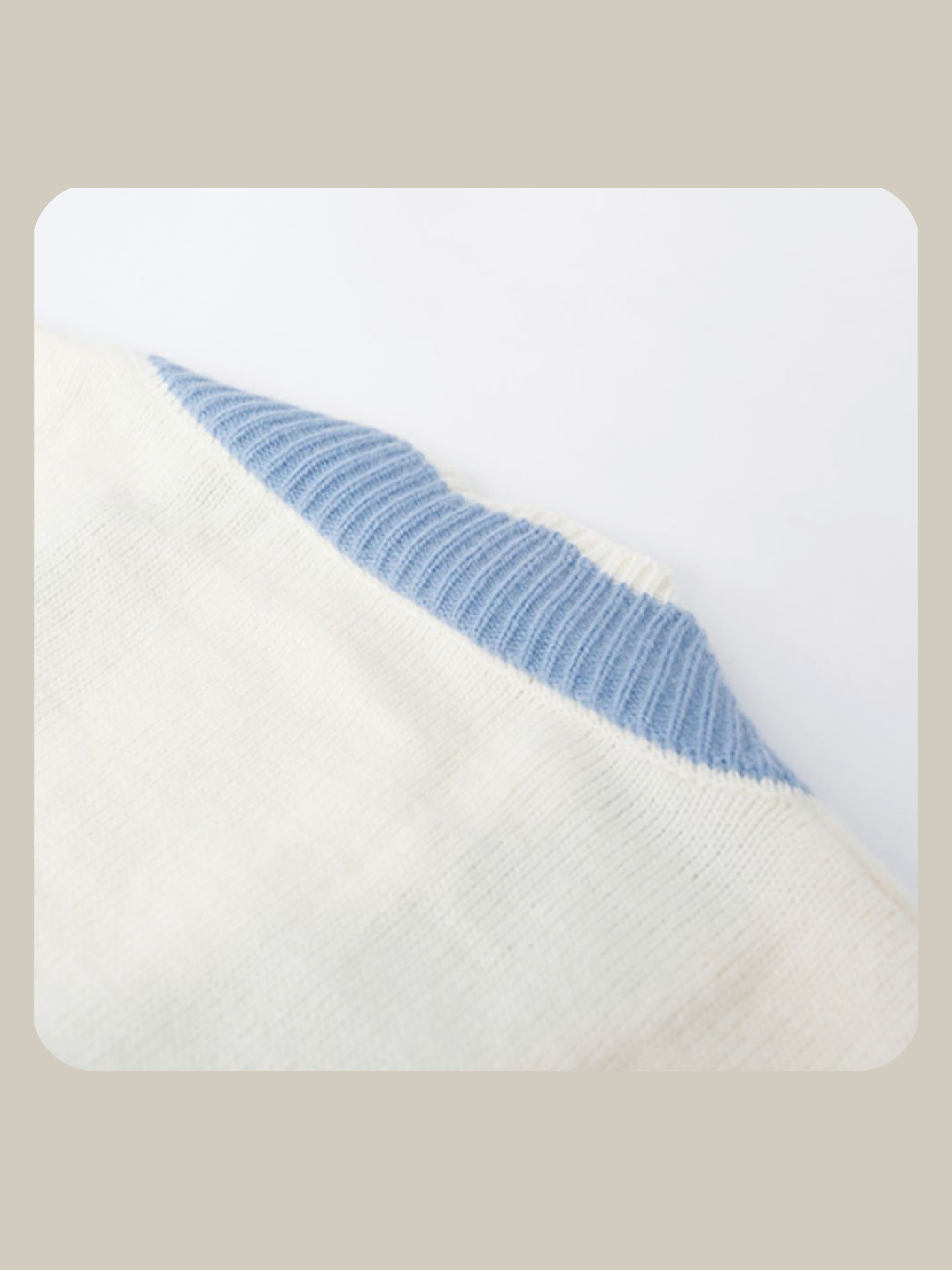 Cheerful Wave Neck Cardigan