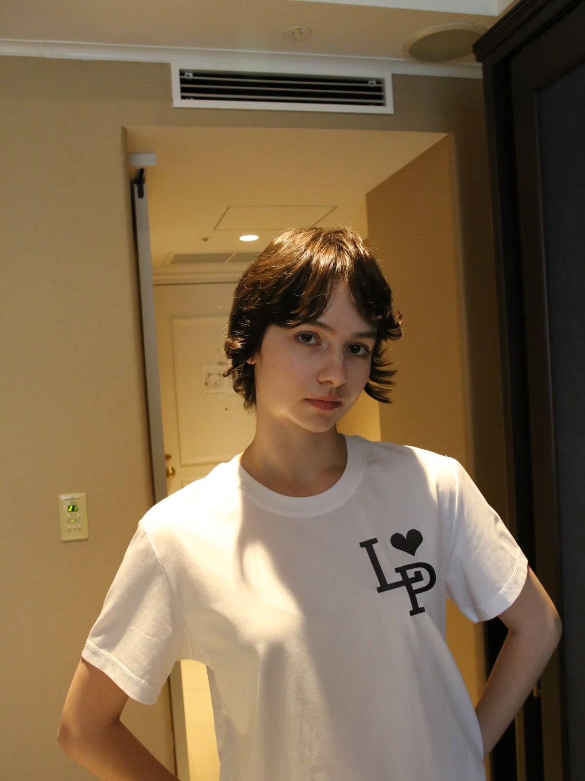 LA POMME petit Signature Icon logo T