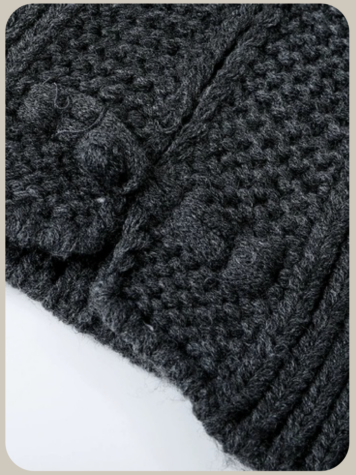 Texture Embroidered  Floral Cable Caridgan/刺繍入りフローラルケーブルニットカーディガン
