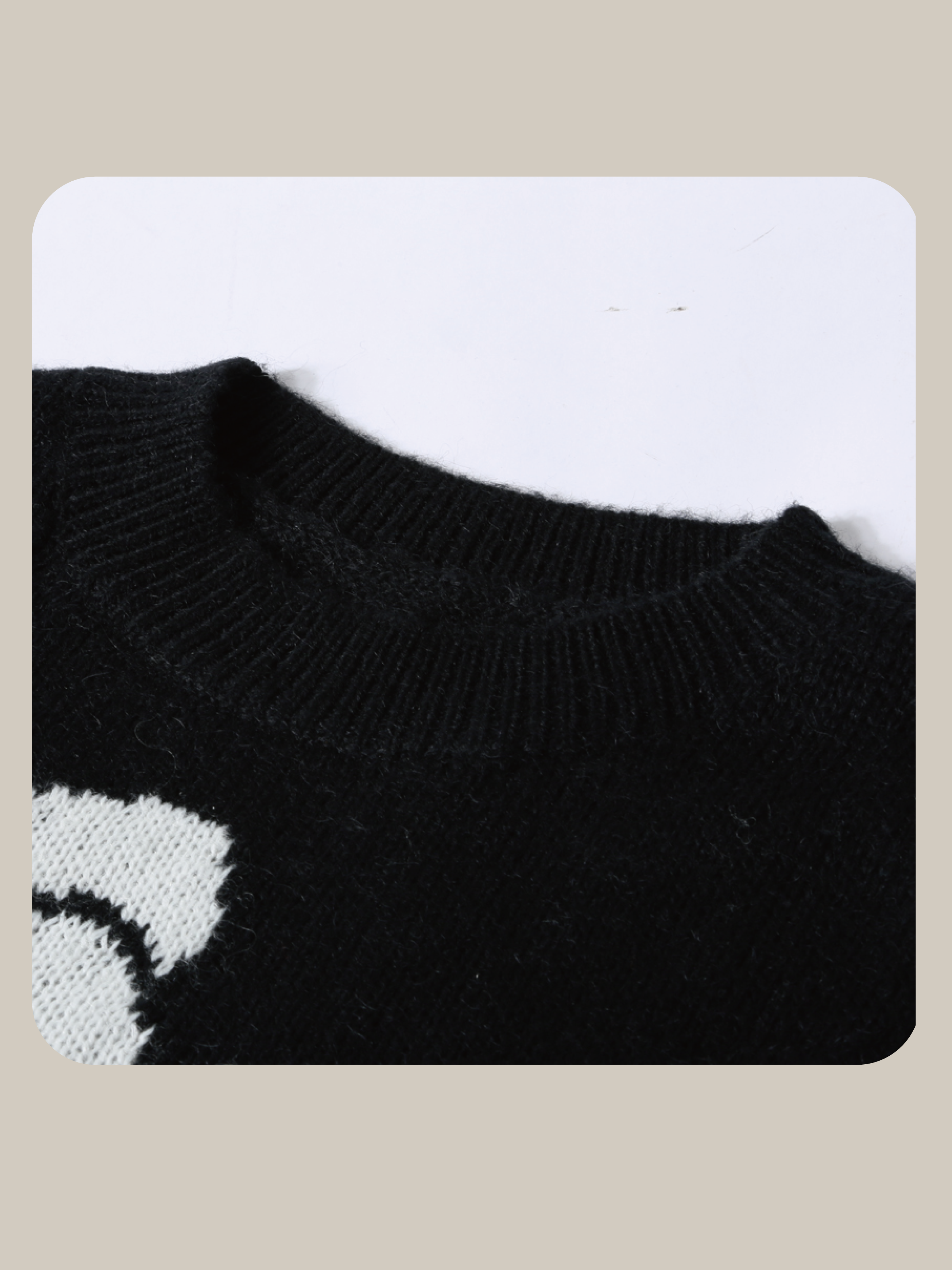 Big Ribbon Embroidery Sweater/ビッグリボン刺繍セーター