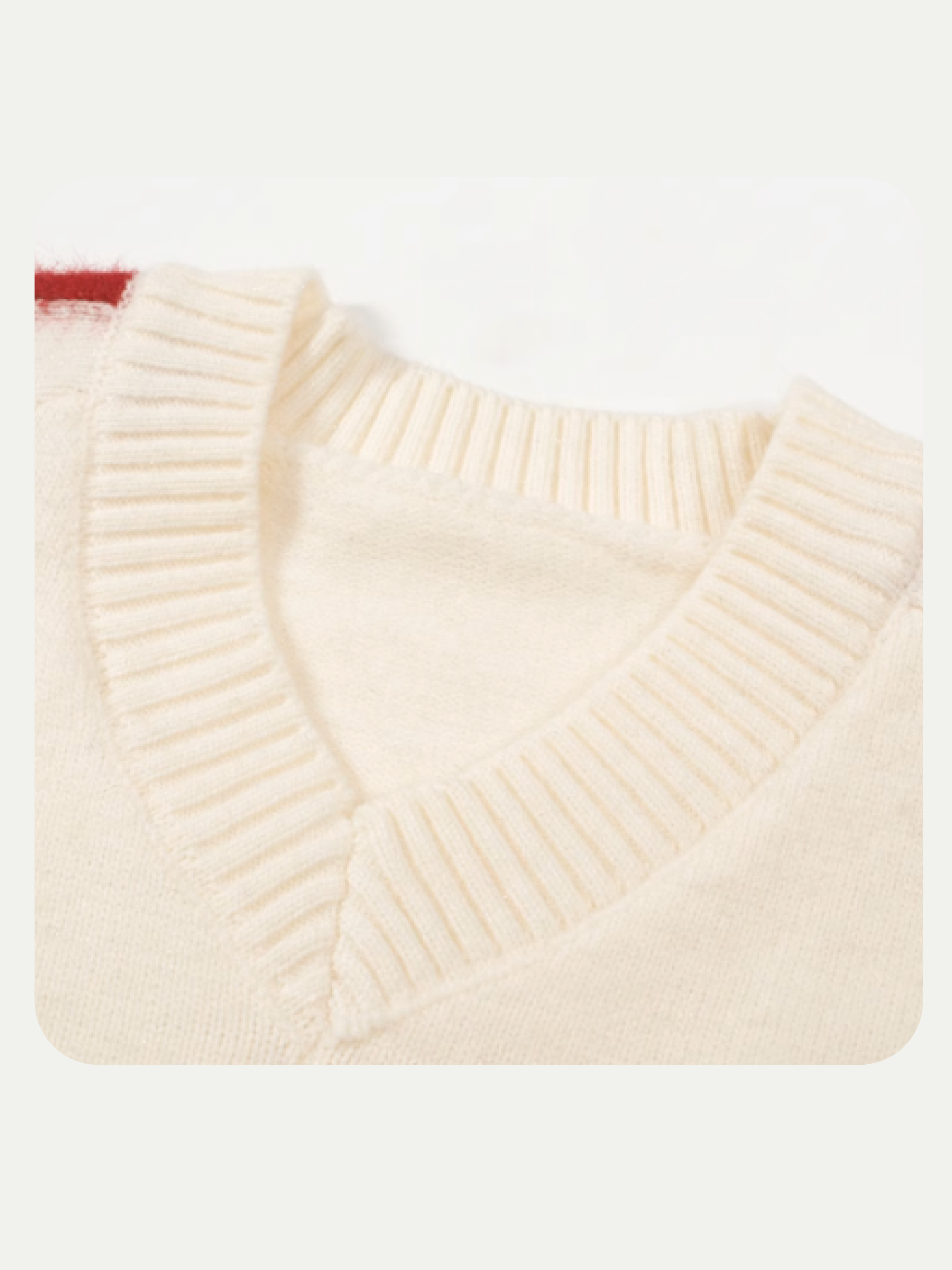 V-neck Piping Sweater