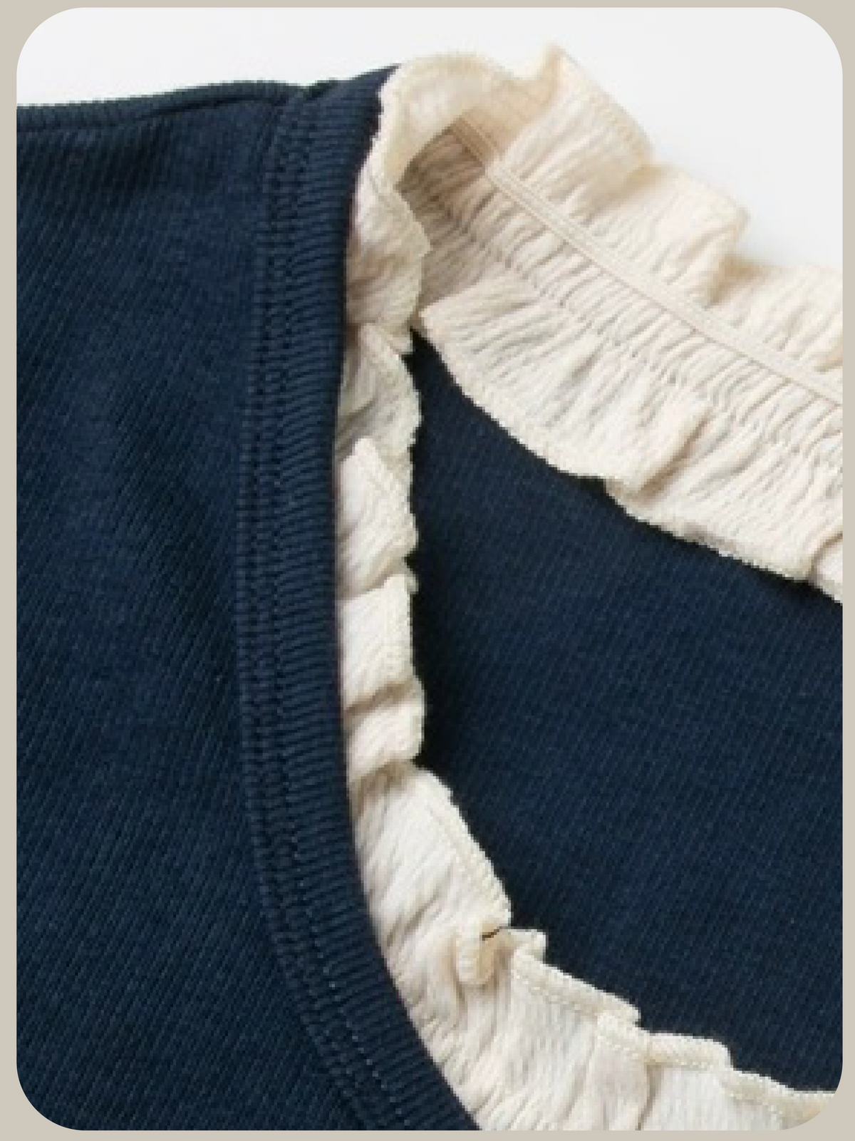 Ruffle Trim Tie Top/ラッフルトリムタイトップ