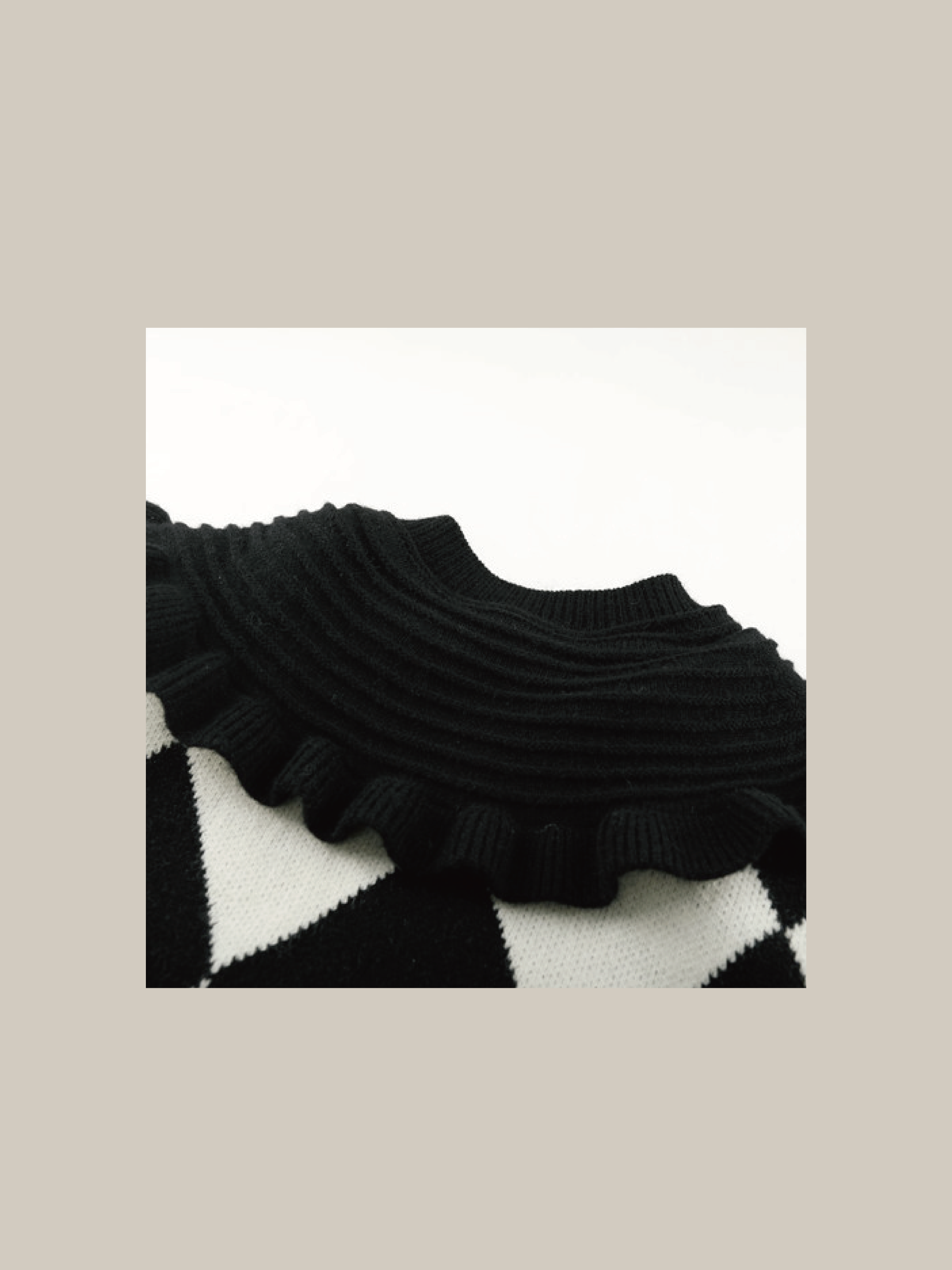 Frill Collar Argyle Knit