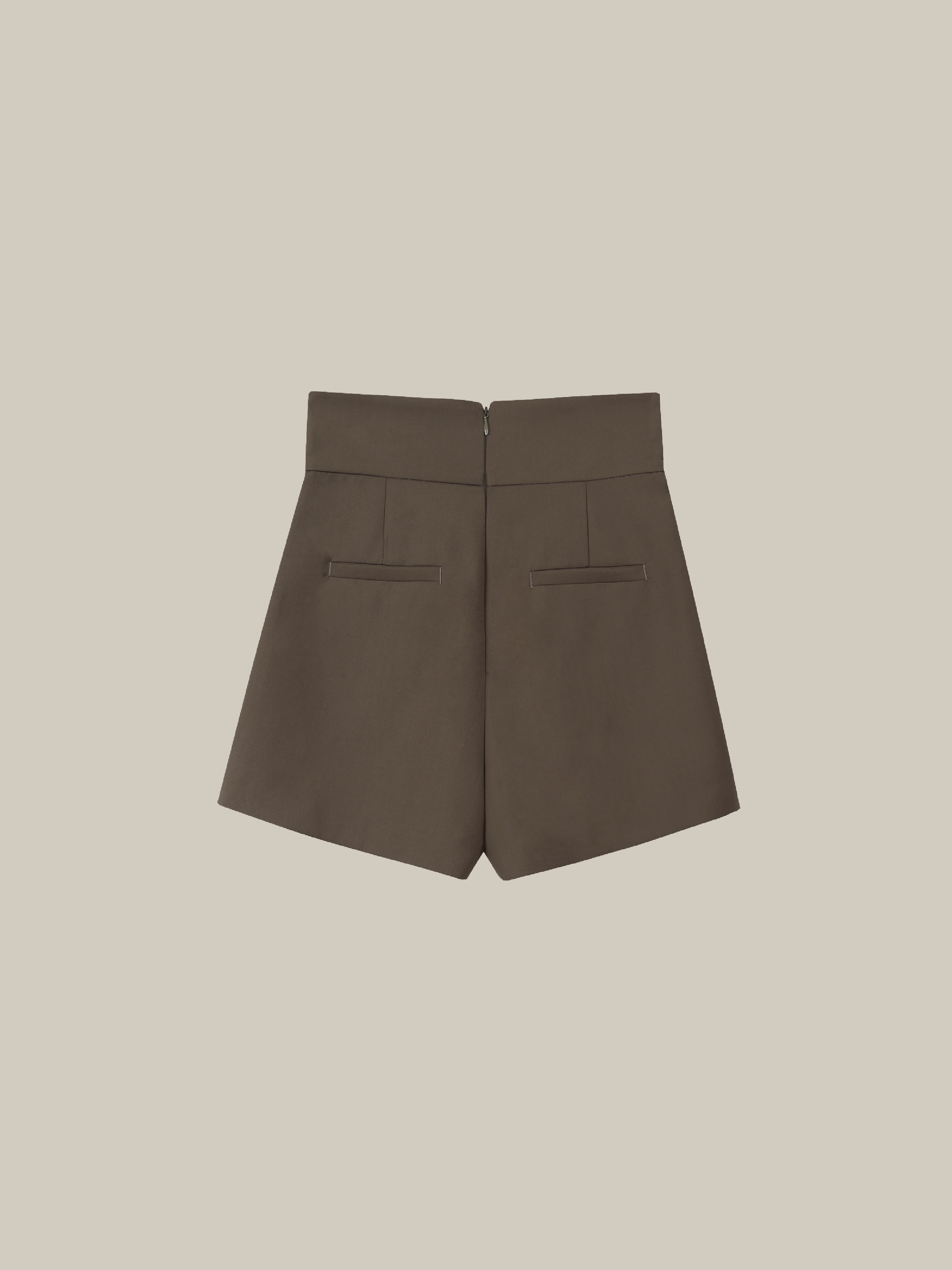 Короткие брюки с перекрестным дизайном